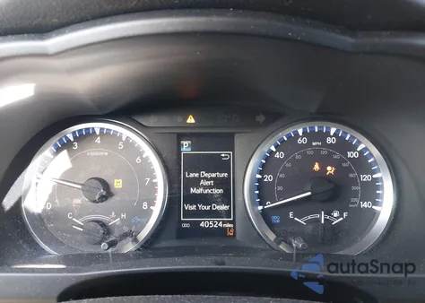 2019 Toyota Highlander Le z USA, uszkodzony, nr VIN 5TDBZRFH0KS745749